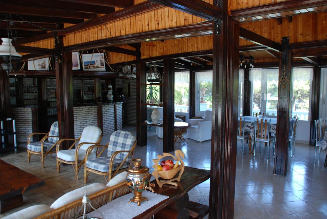 Diaporos Hotel Vurvurú Kültér fotó